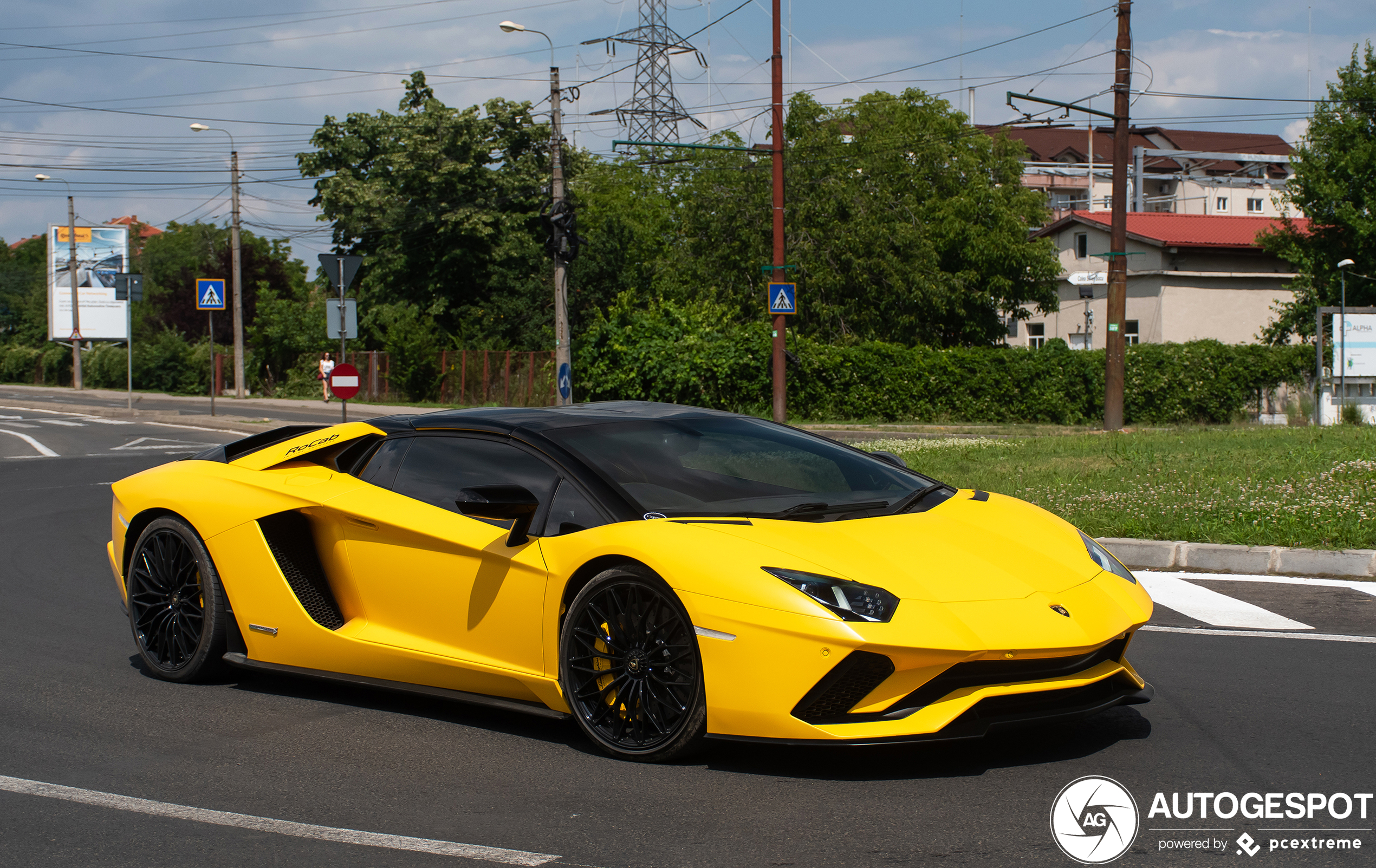 Lamborghini Aventador S LP740-4 Roadster