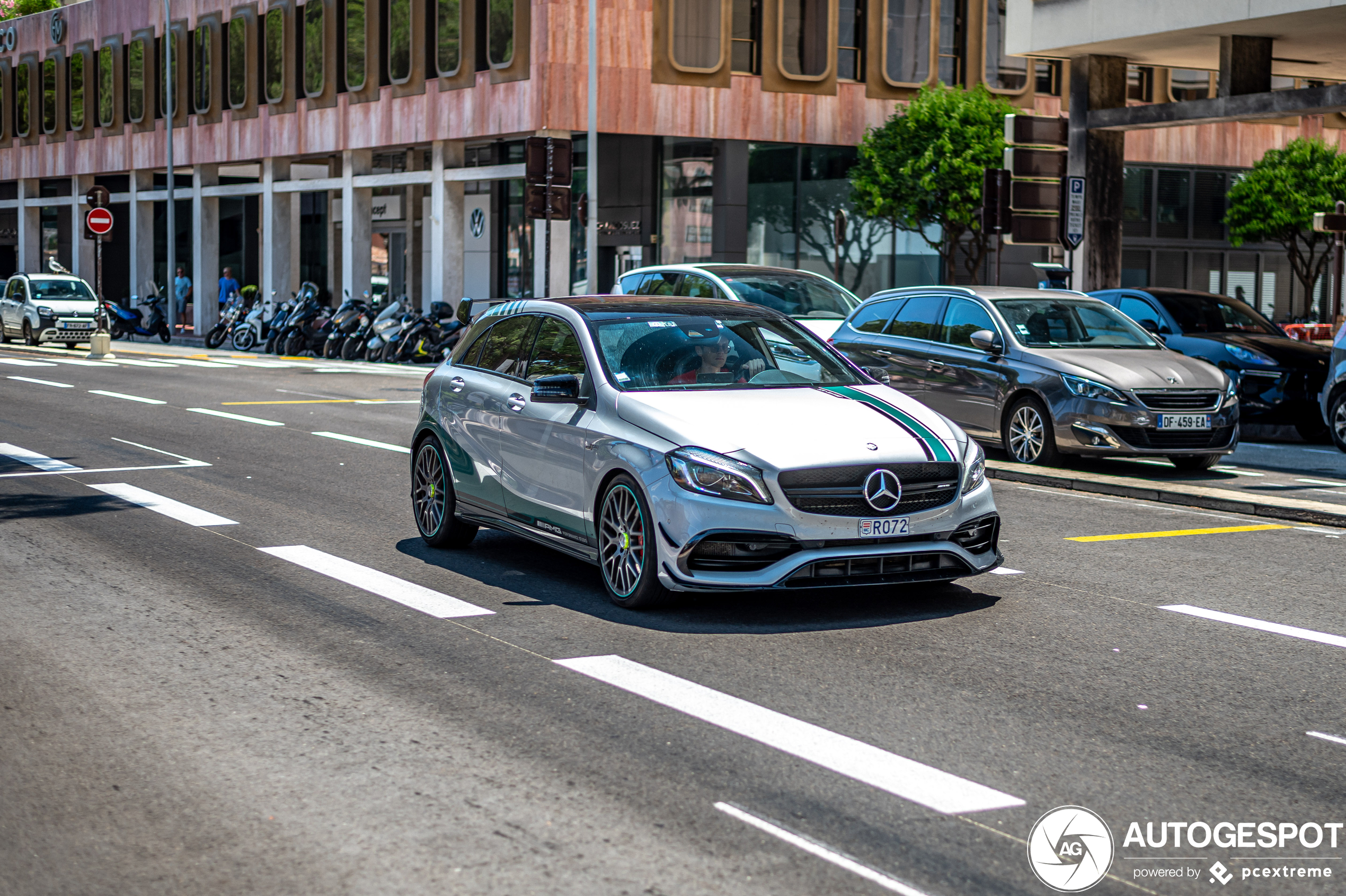 Mercedes-AMG A 45 W176 Petronas 2015 World Champions Edition