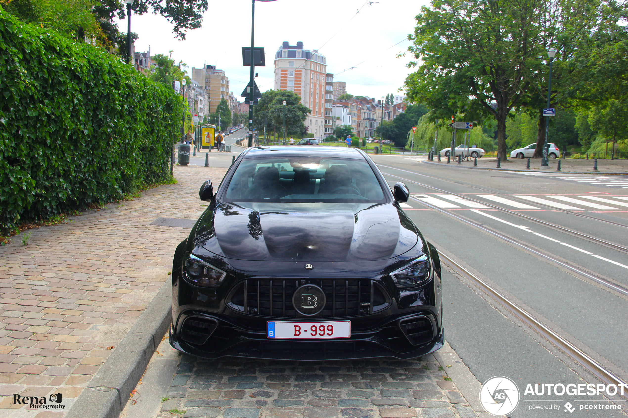 Mercedes-AMG E 63 W213 is opgepompt door Brabus