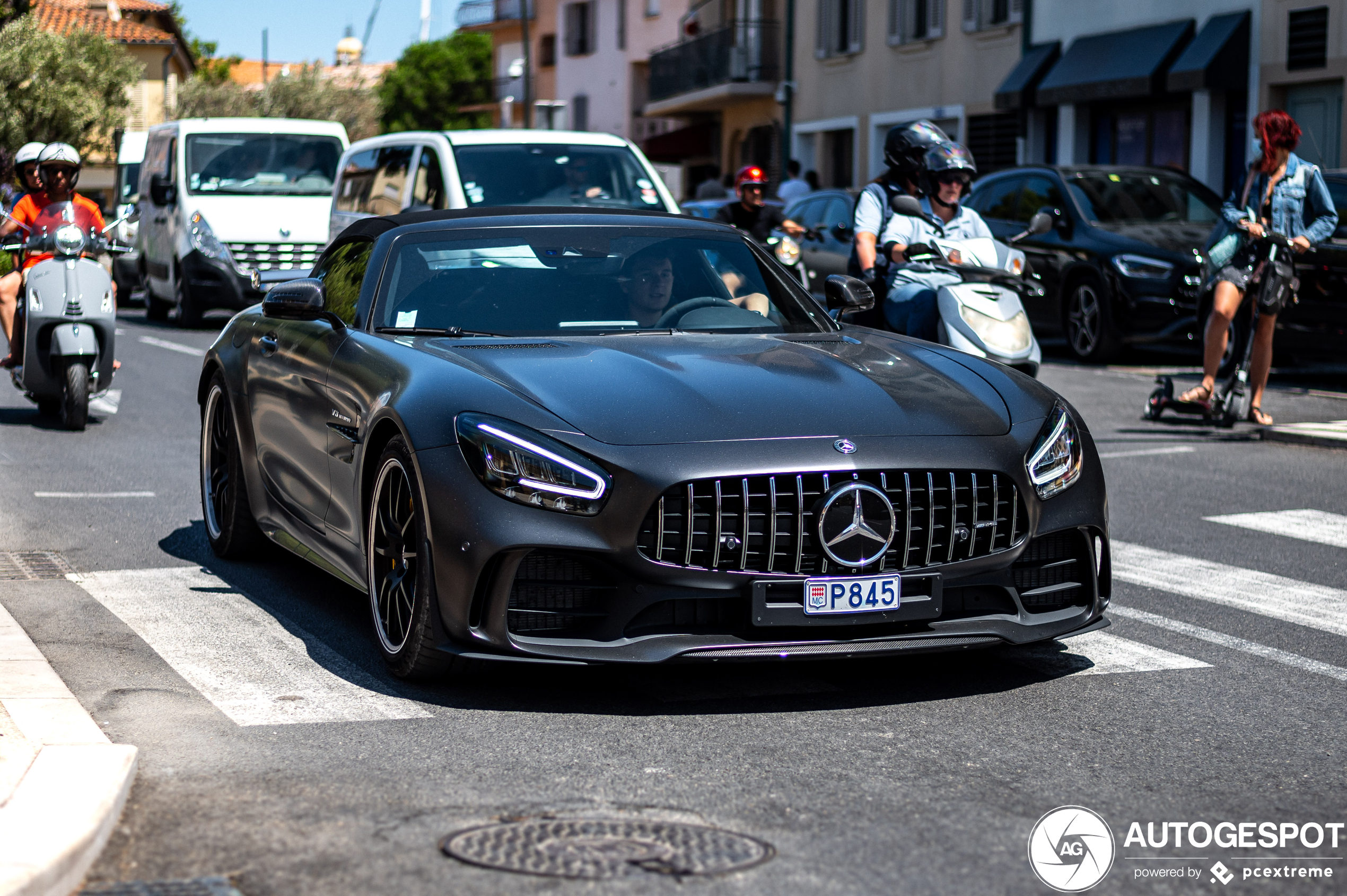 Mercedes-AMG GT R Roadster R190