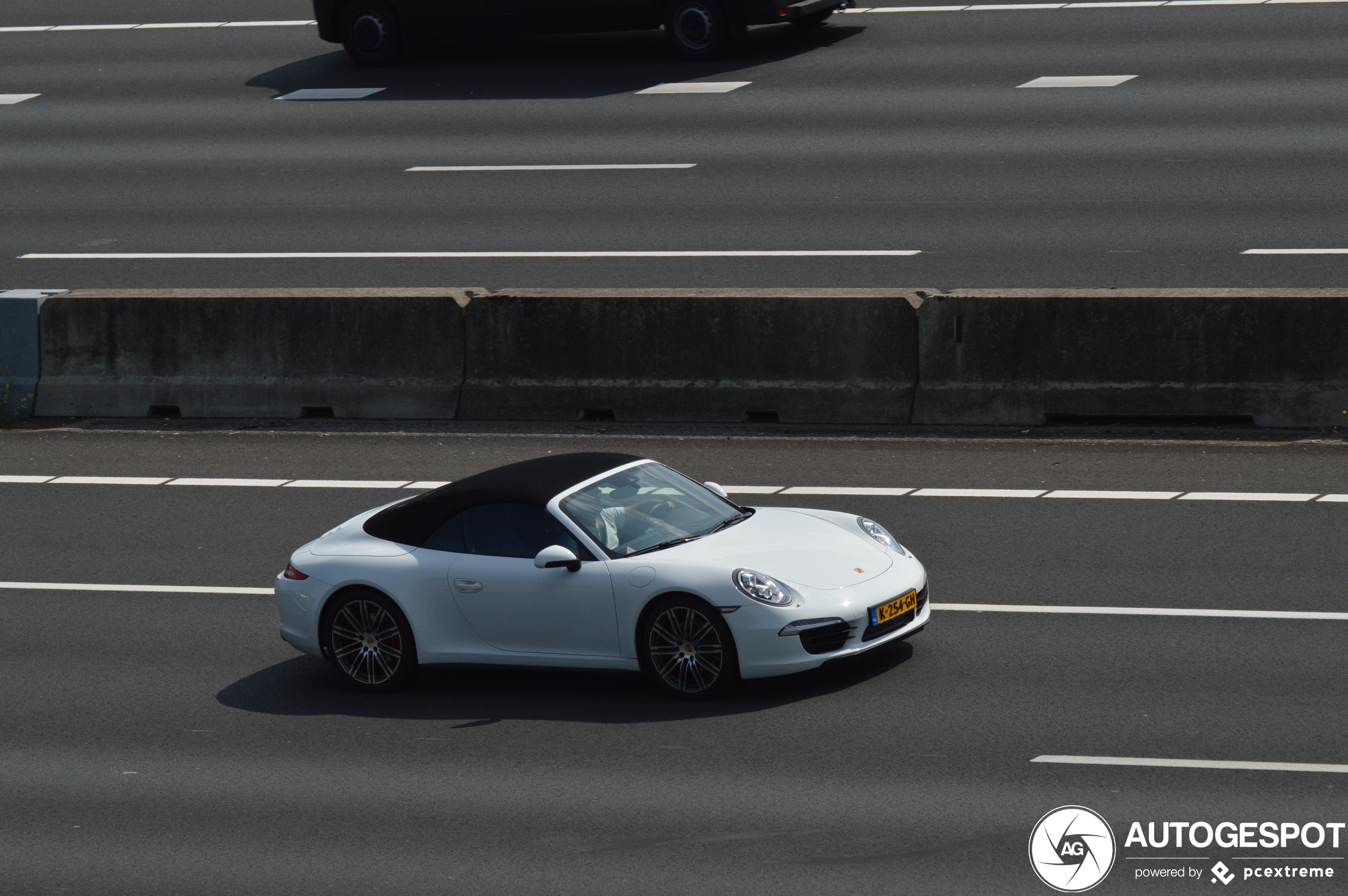 Porsche 991 Carrera 4S Cabriolet MkI