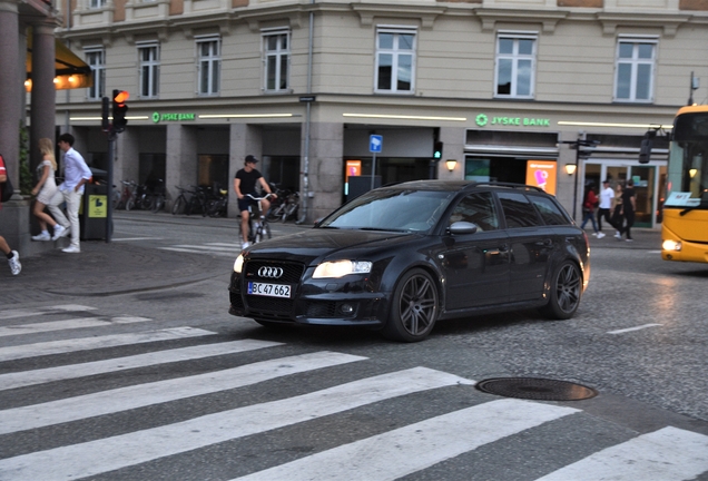 Audi RS4 Avant B7