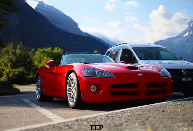 Dodge Viper SRT-10 Roadster 2003