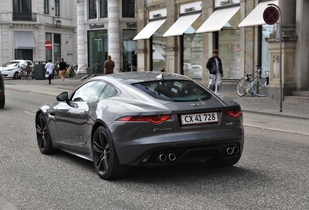 Jaguar F-TYPE R AWD Coupé