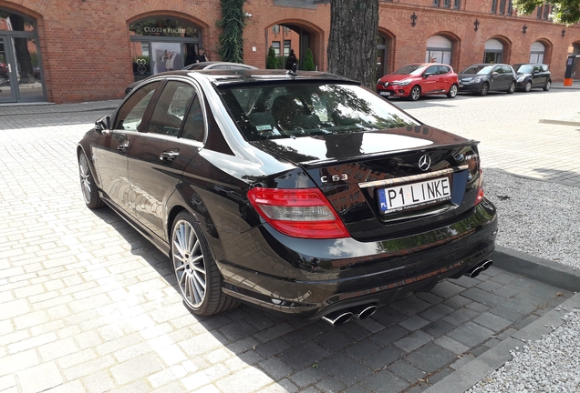 Mercedes-Benz C 63 AMG W204