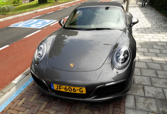 Porsche 991 Carrera 4S Cabriolet MkII