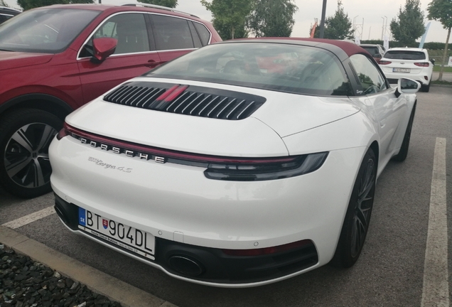 Porsche 992 Targa 4S