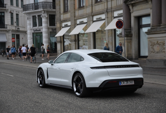 Porsche Taycan Turbo S