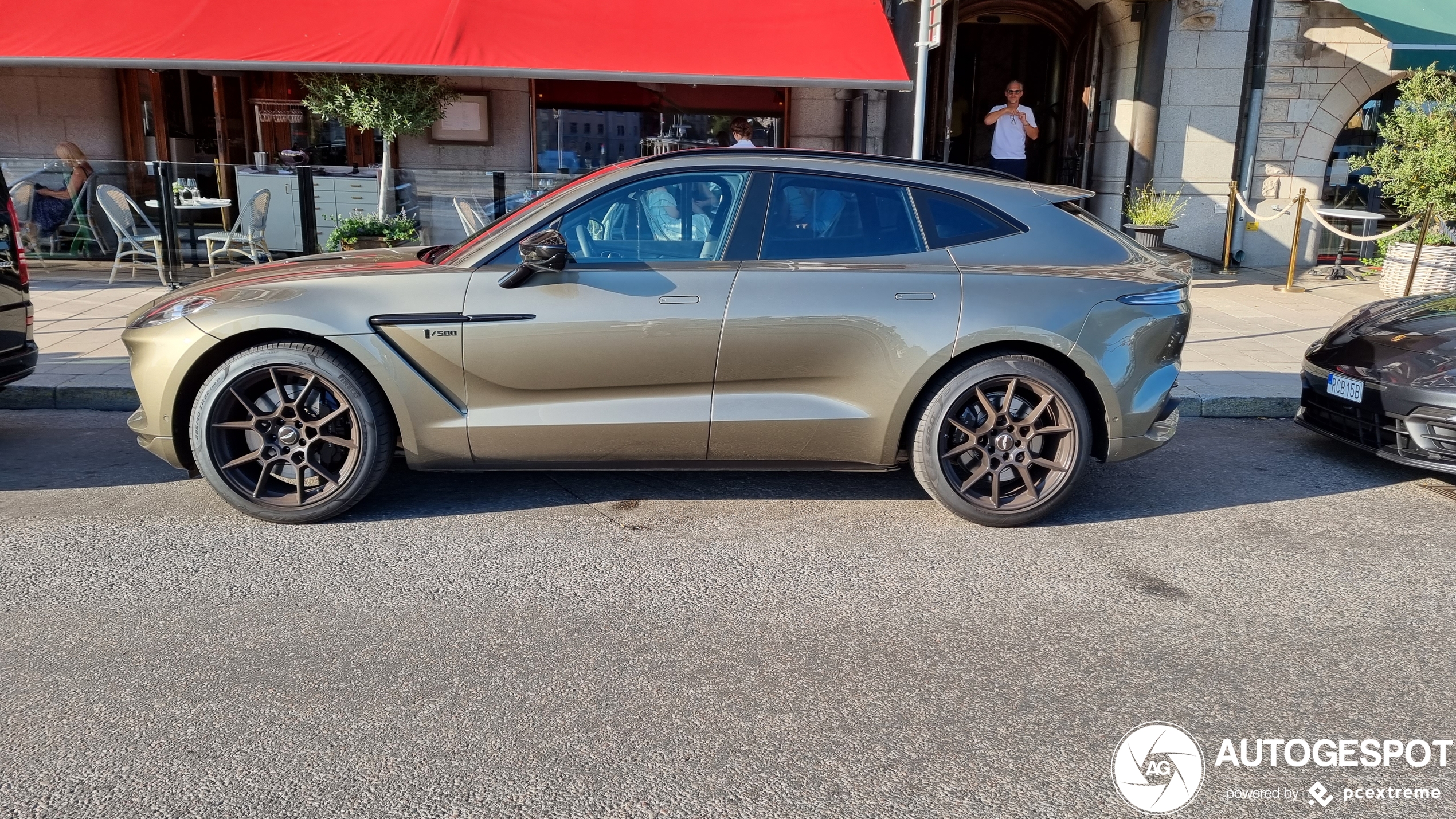 Aston Martin DBX