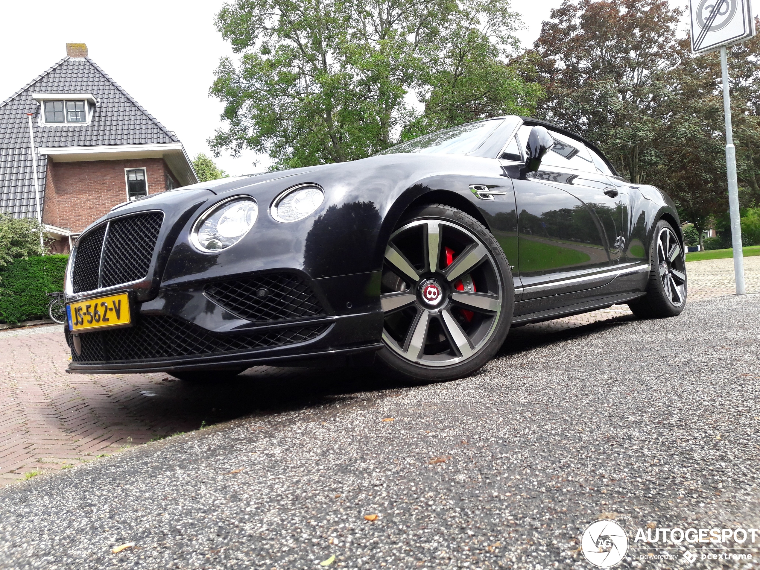 Bentley Continental GTC V8 S 2016