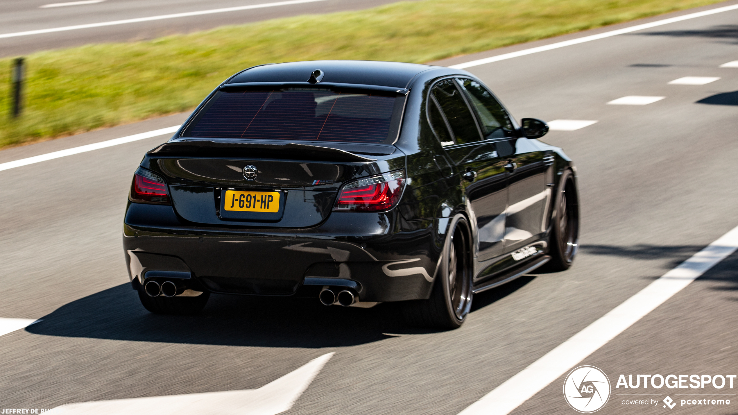 BMW M5 E60 2005