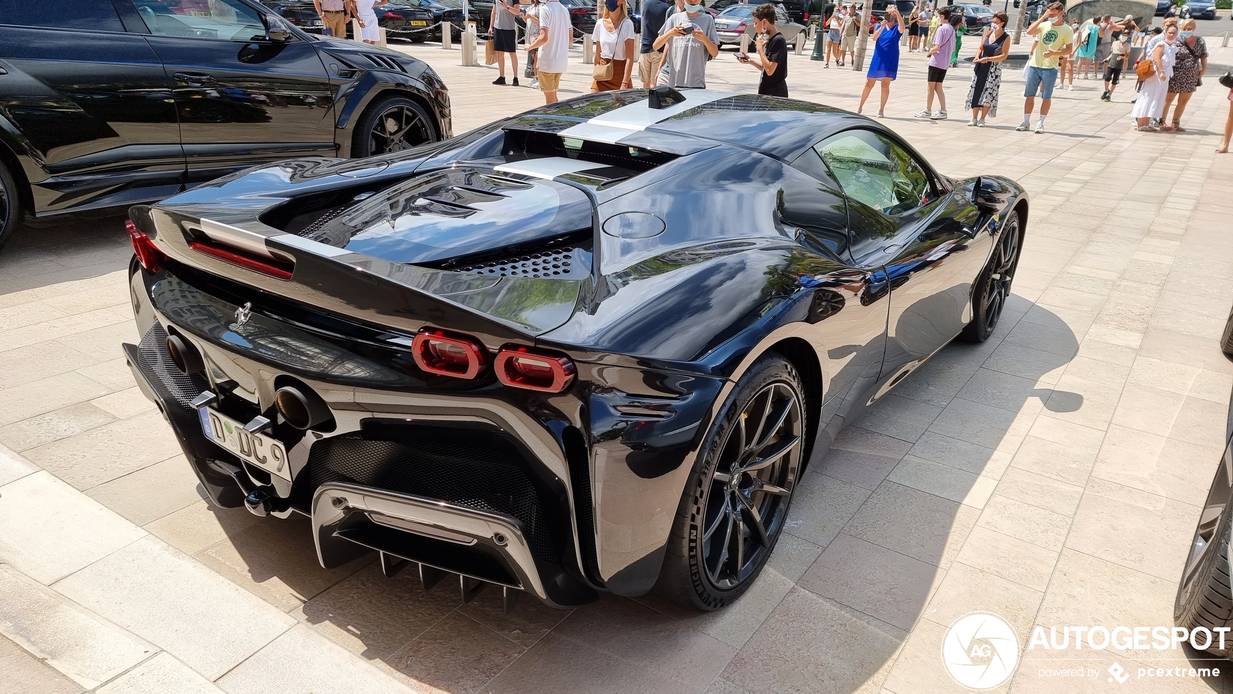 Monaco heeft aardig wat exemplaren van de Ferrari SF90 Stradale