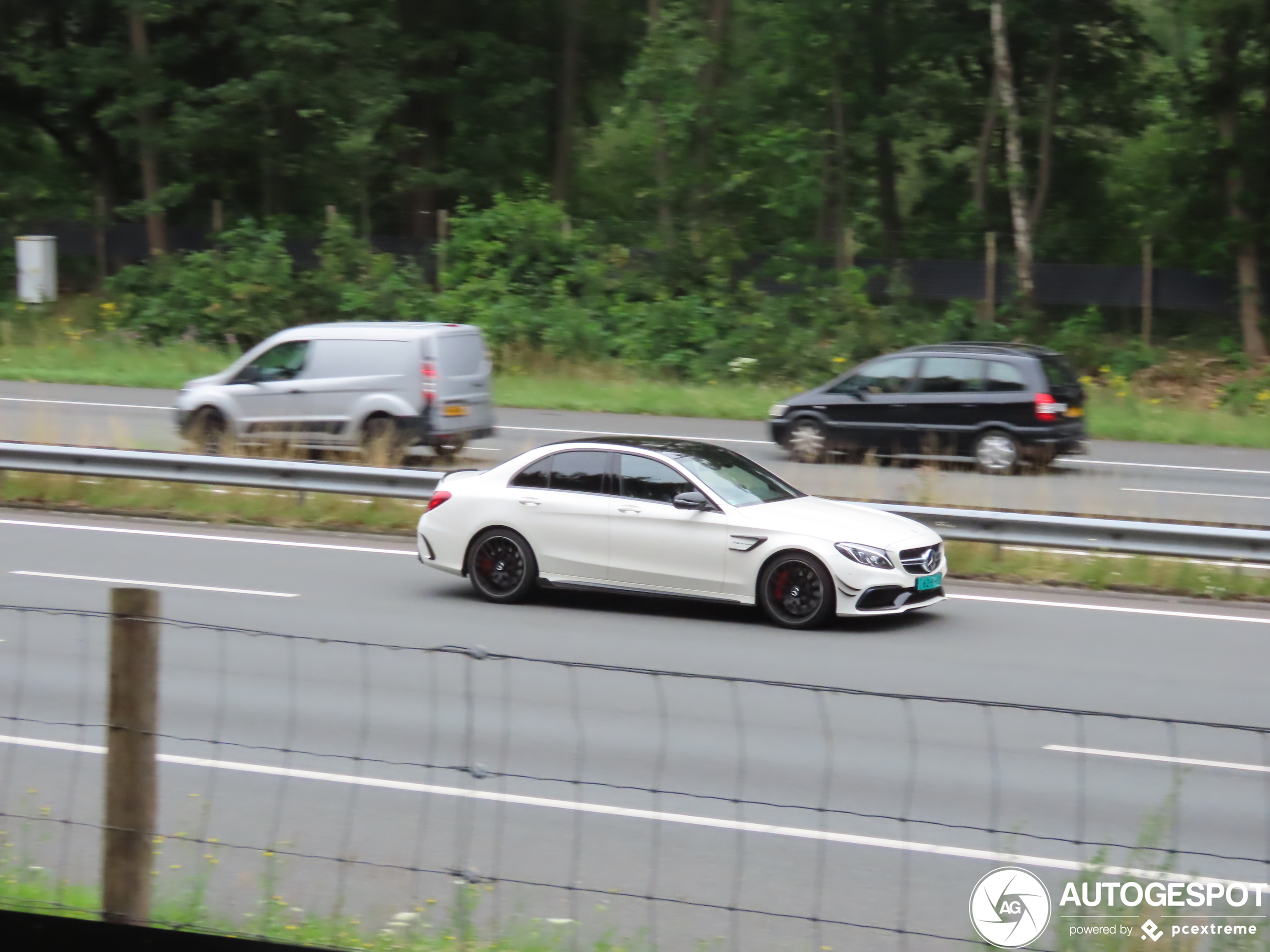 Mercedes-AMG C 63 S W205