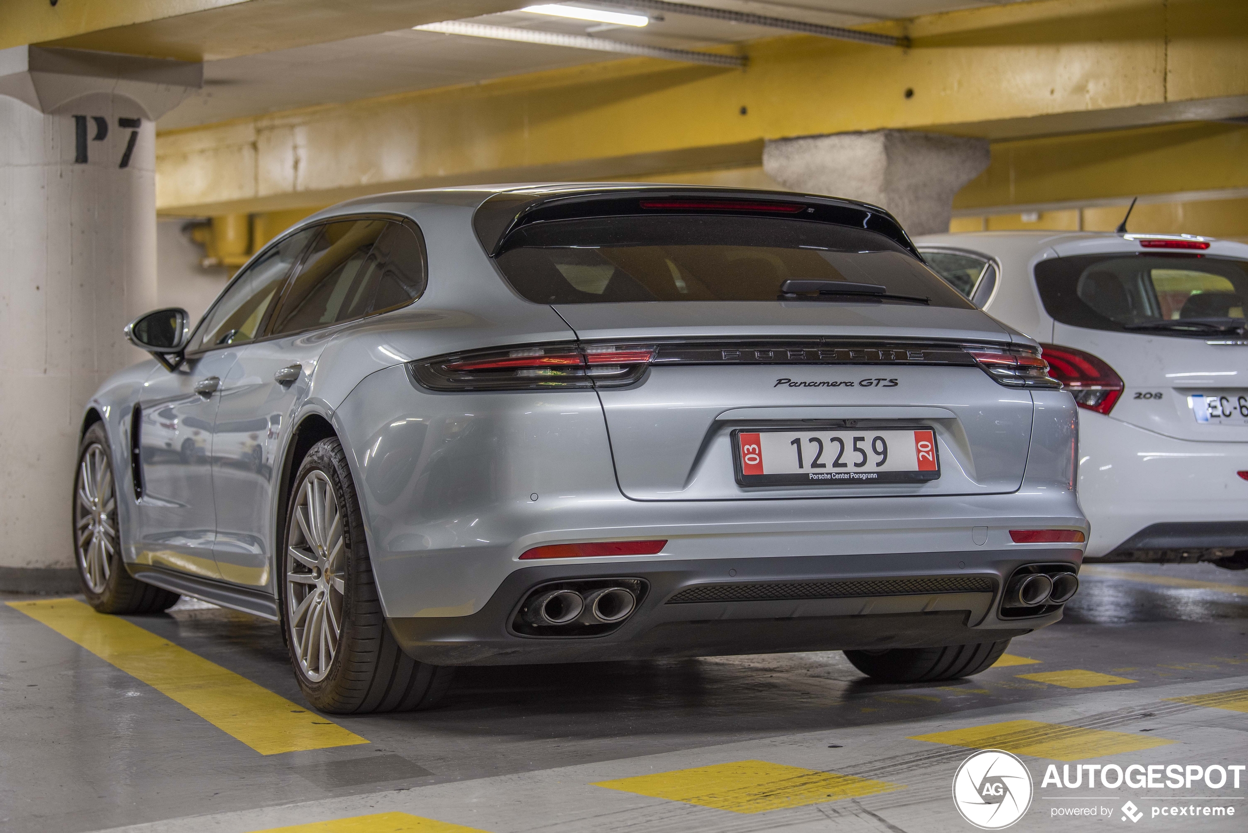 Porsche 971 Panamera GTS Sport Turismo