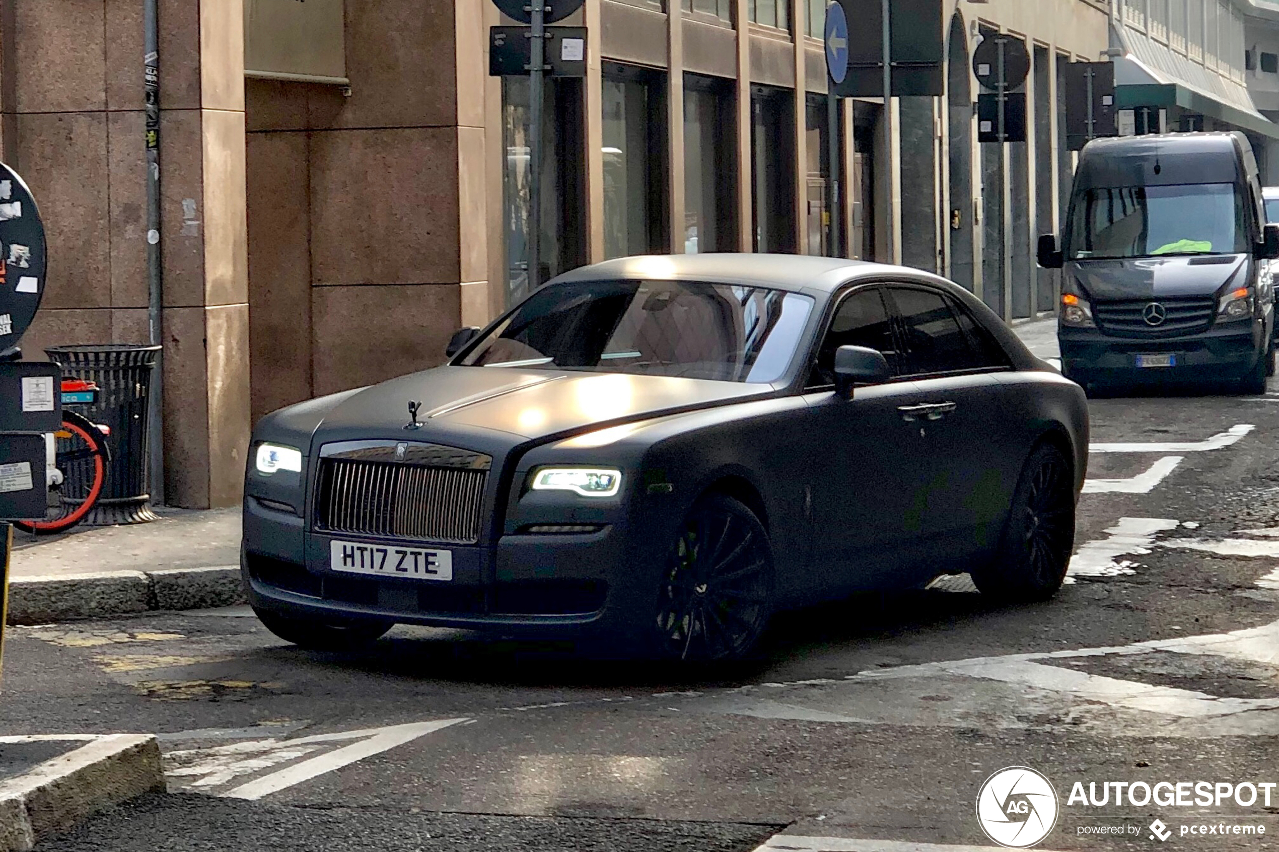 Rolls-Royce Ghost Series II Black Badge