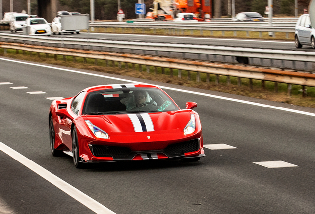 Ferrari 488 Pista