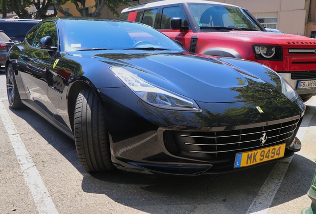 Ferrari GTC4Lusso