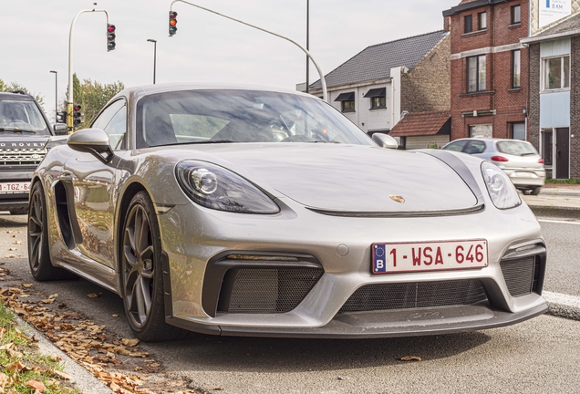 Porsche 718 Cayman GT4