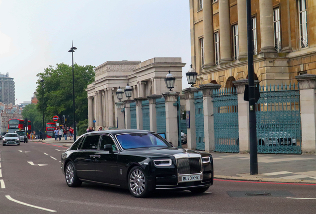 Rolls-Royce Phantom VIII EWB