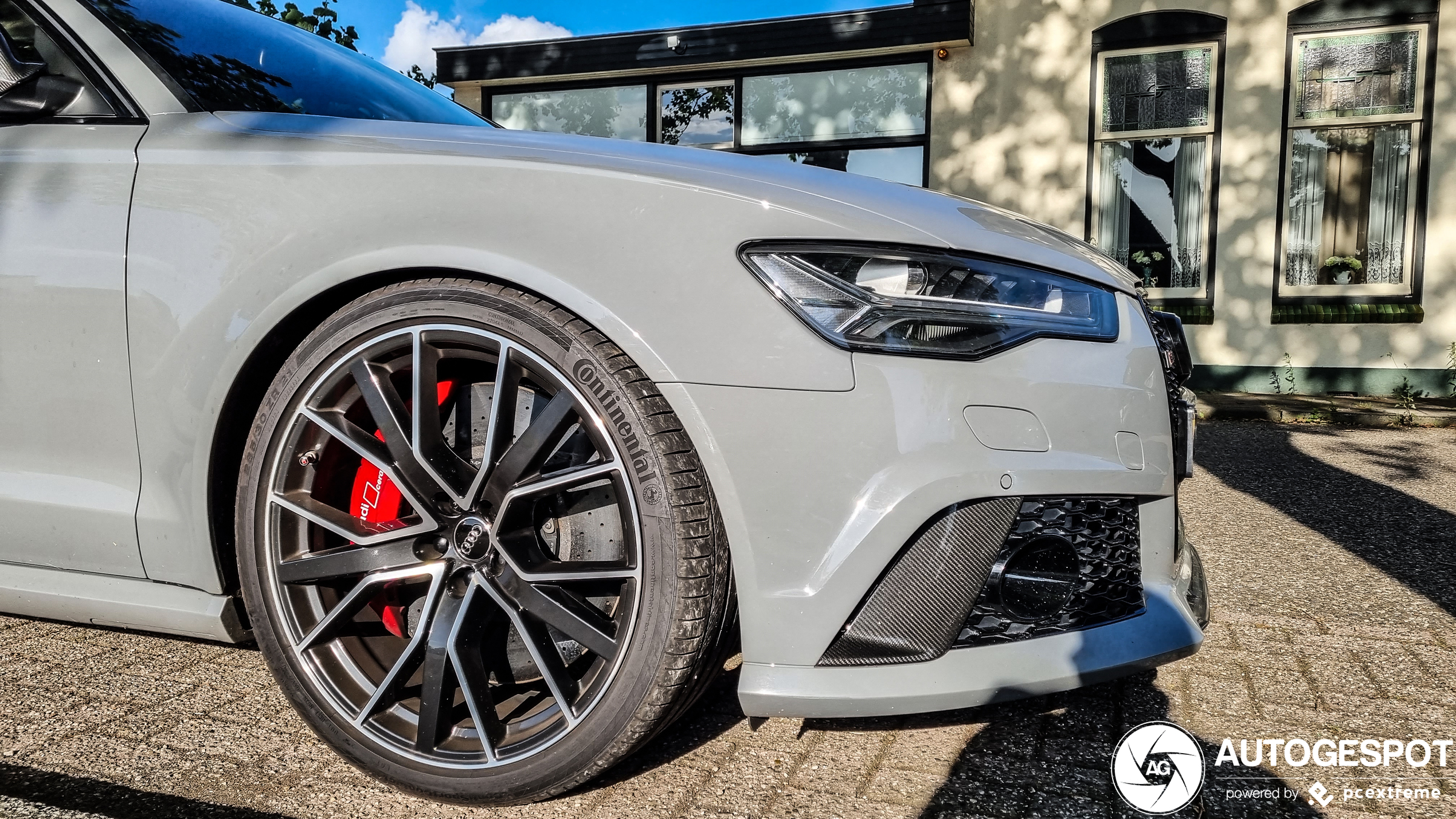 Audi RS6 Avant C7 2015