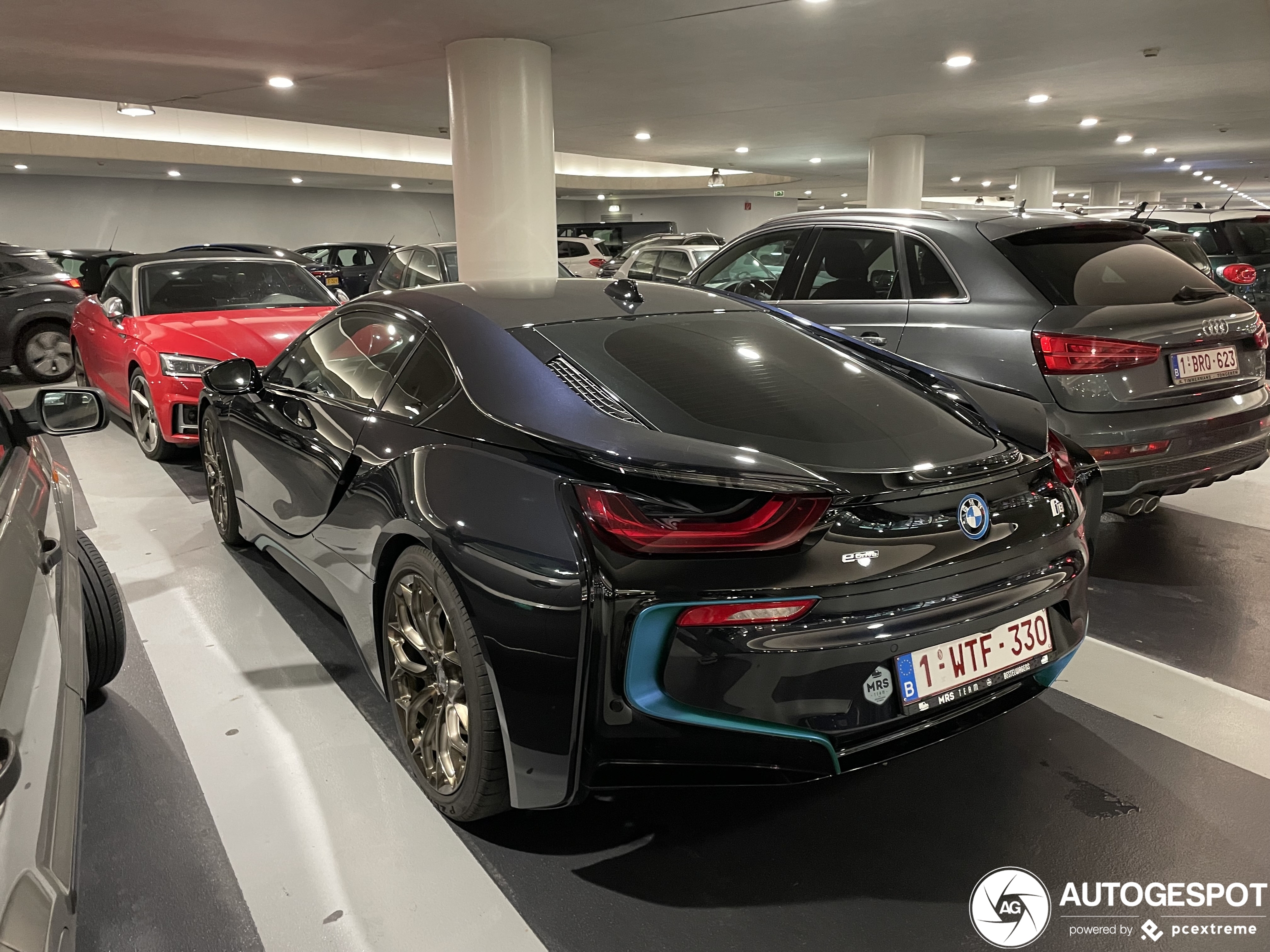 BMW i8