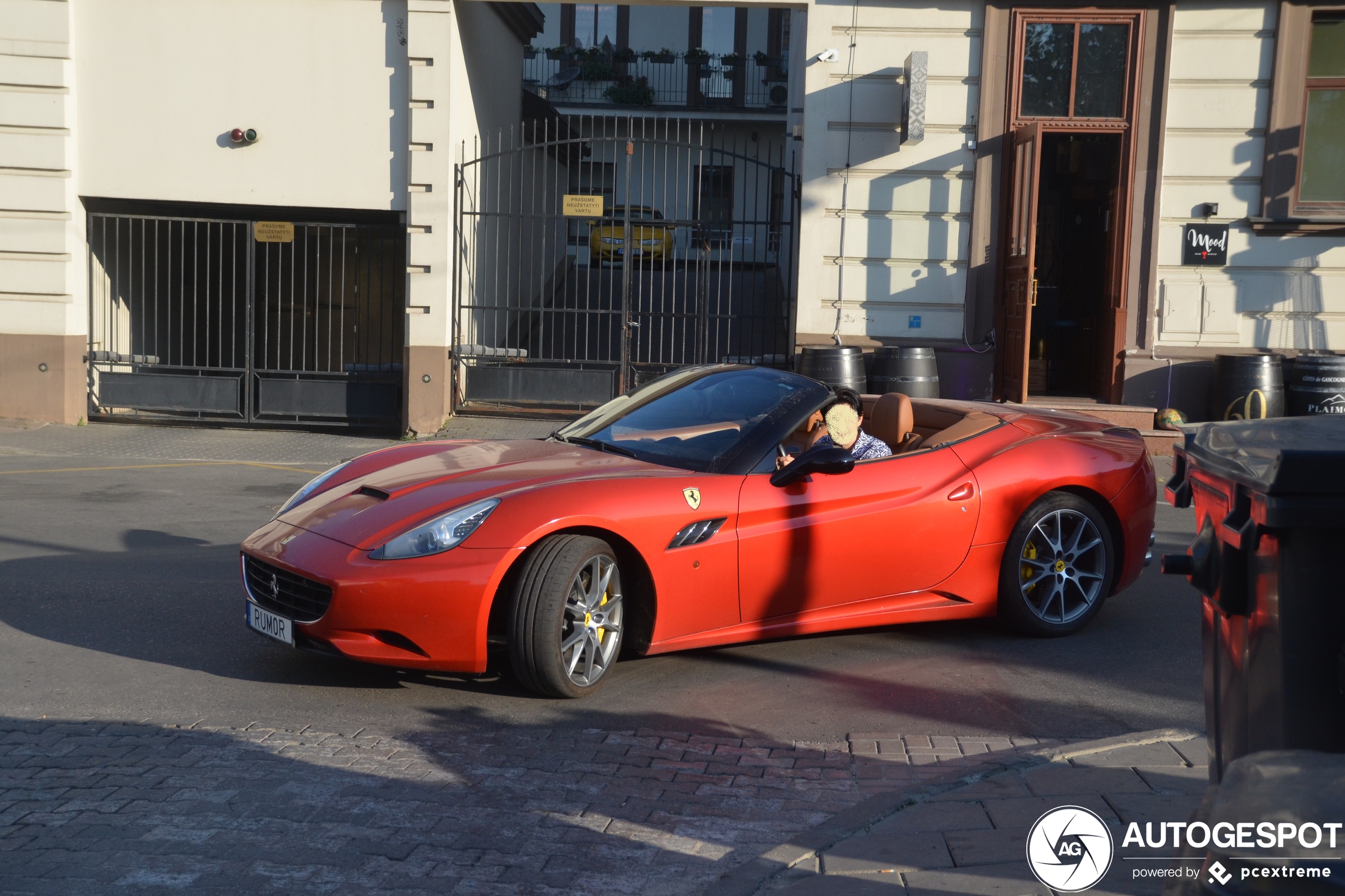 Ferrari California