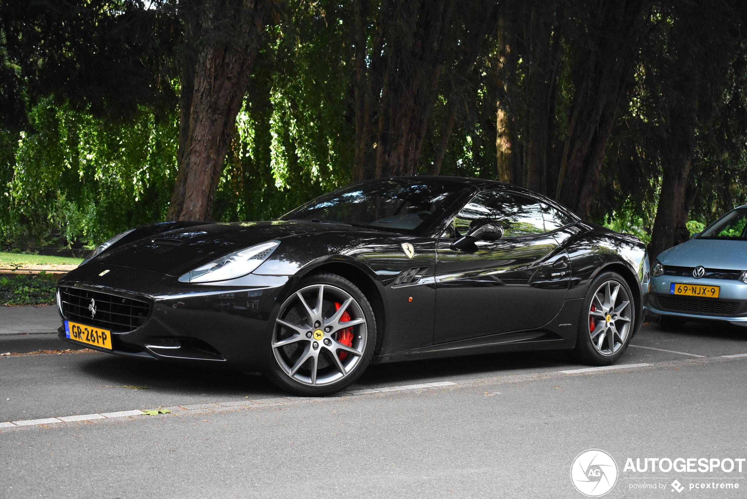 Ferrari California