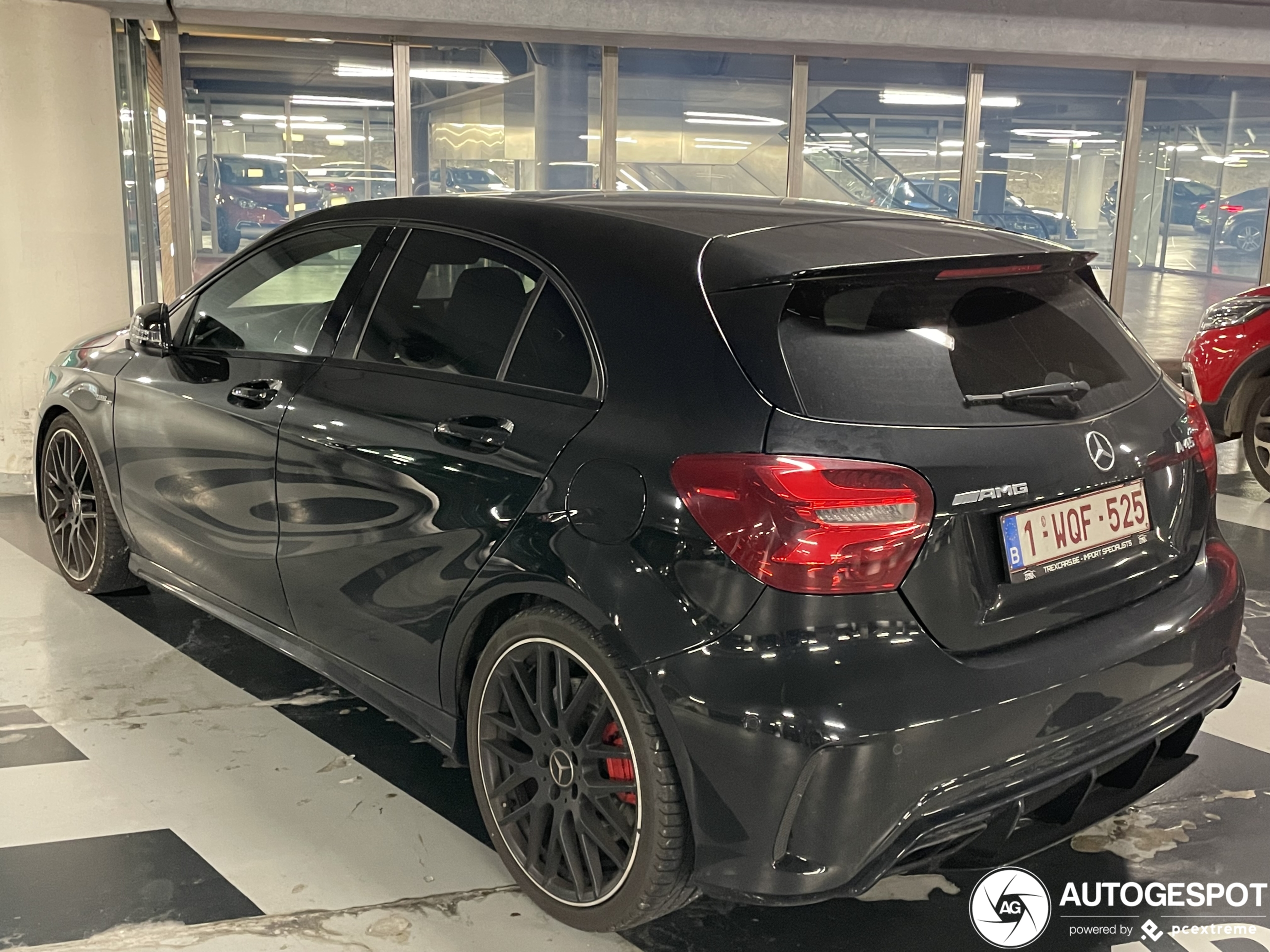 Mercedes-AMG A 45 W176 2015