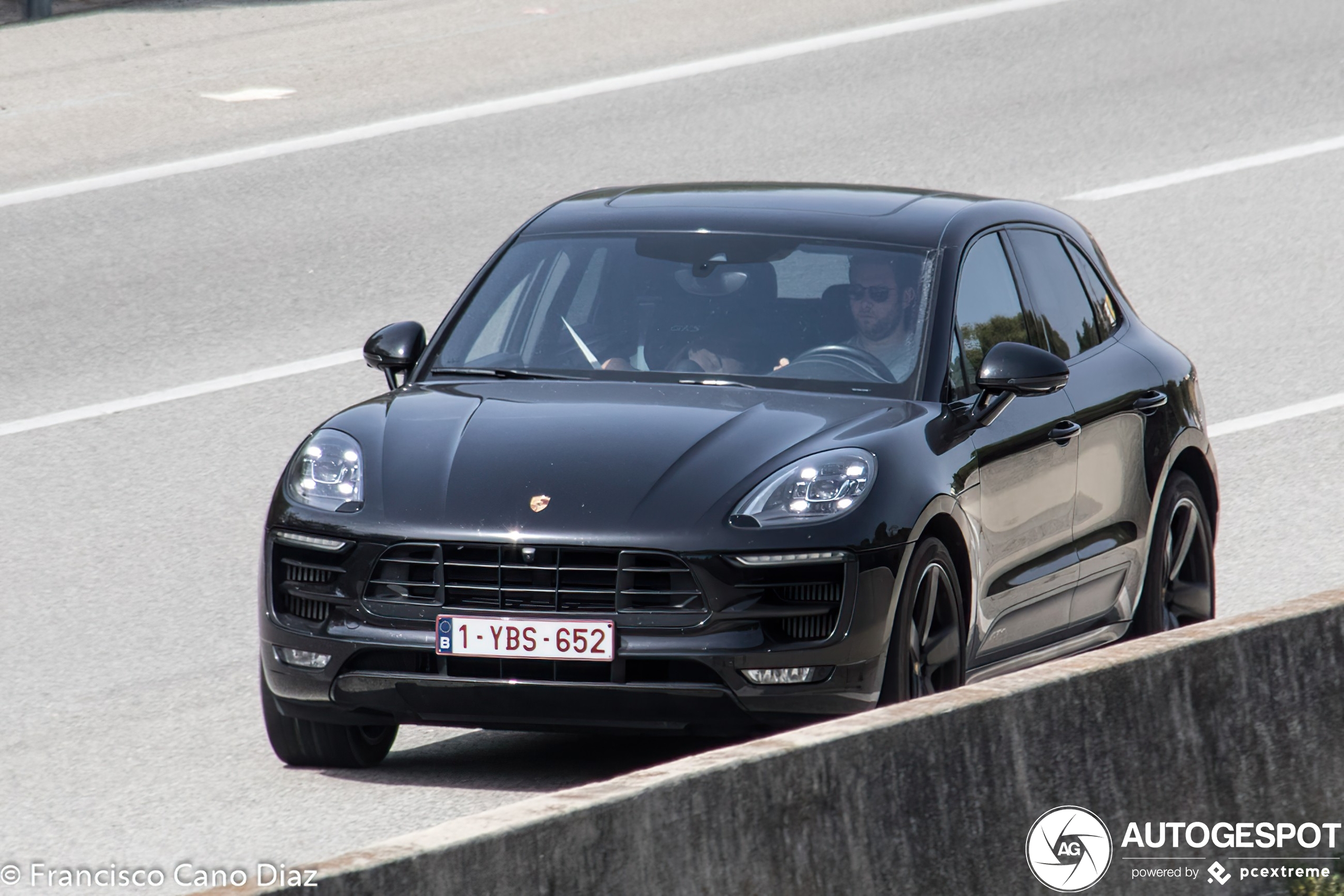 Porsche 95B Macan GTS