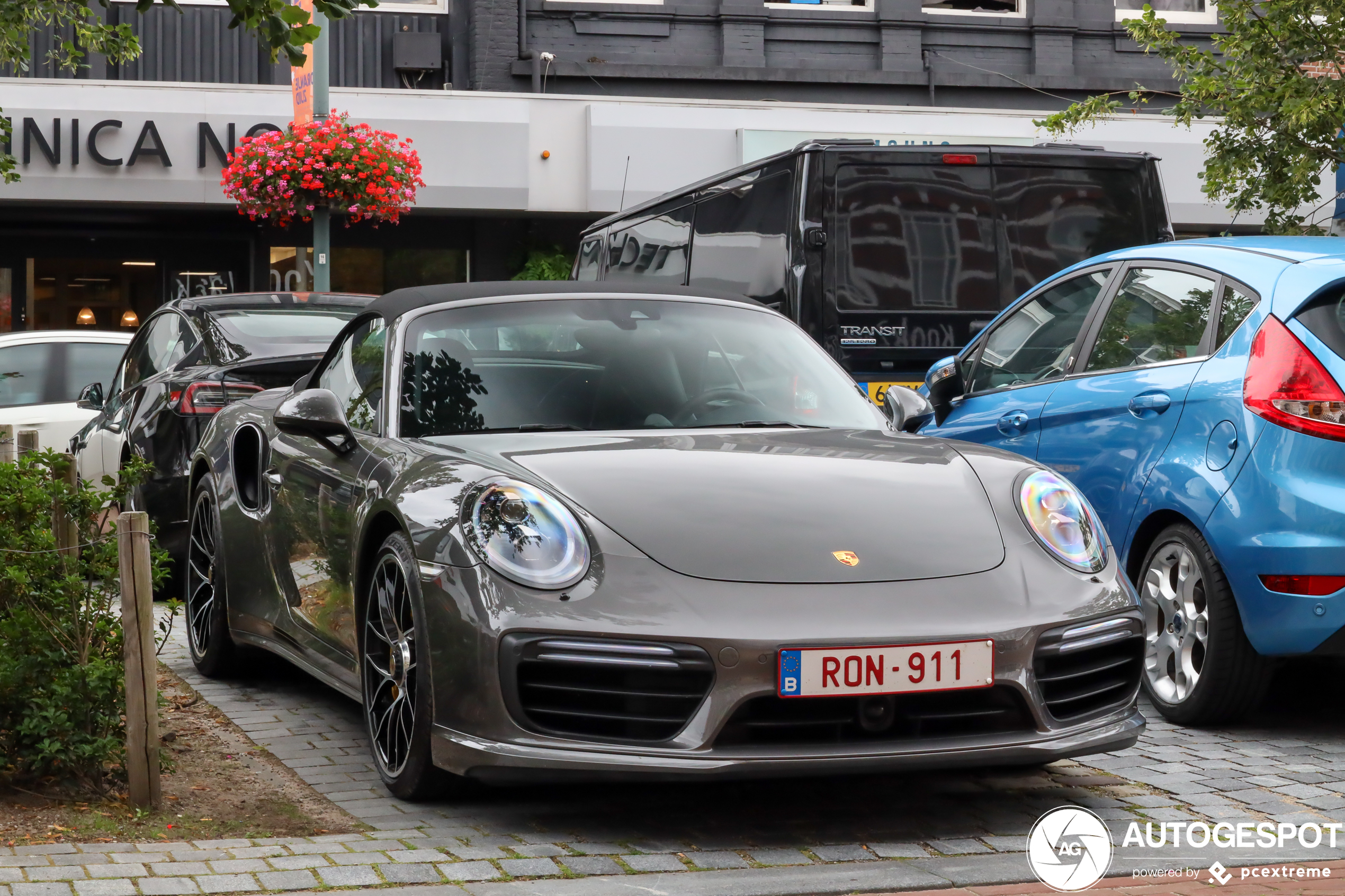 Porsche 991 Turbo S Cabriolet MkII