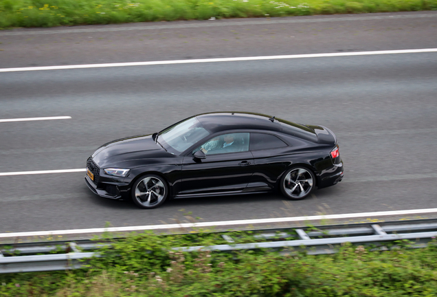 Audi RS5 B9