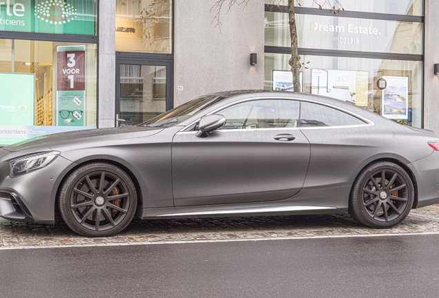 Mercedes-AMG S 63 Coupé C217