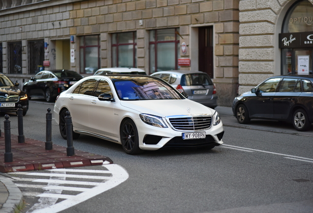 Mercedes-AMG S 63 V222