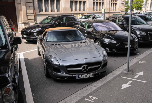 Mercedes-Benz SLS AMG Roadster