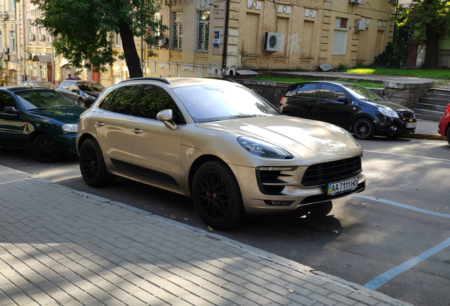 Porsche 95B Macan GTS MkI