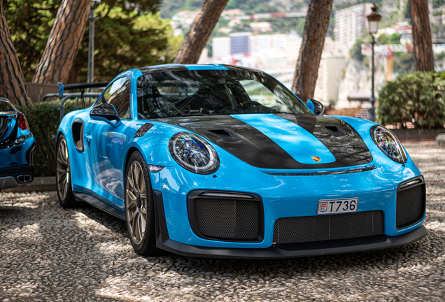 Porsche 991 GT2 RS Weissach Package