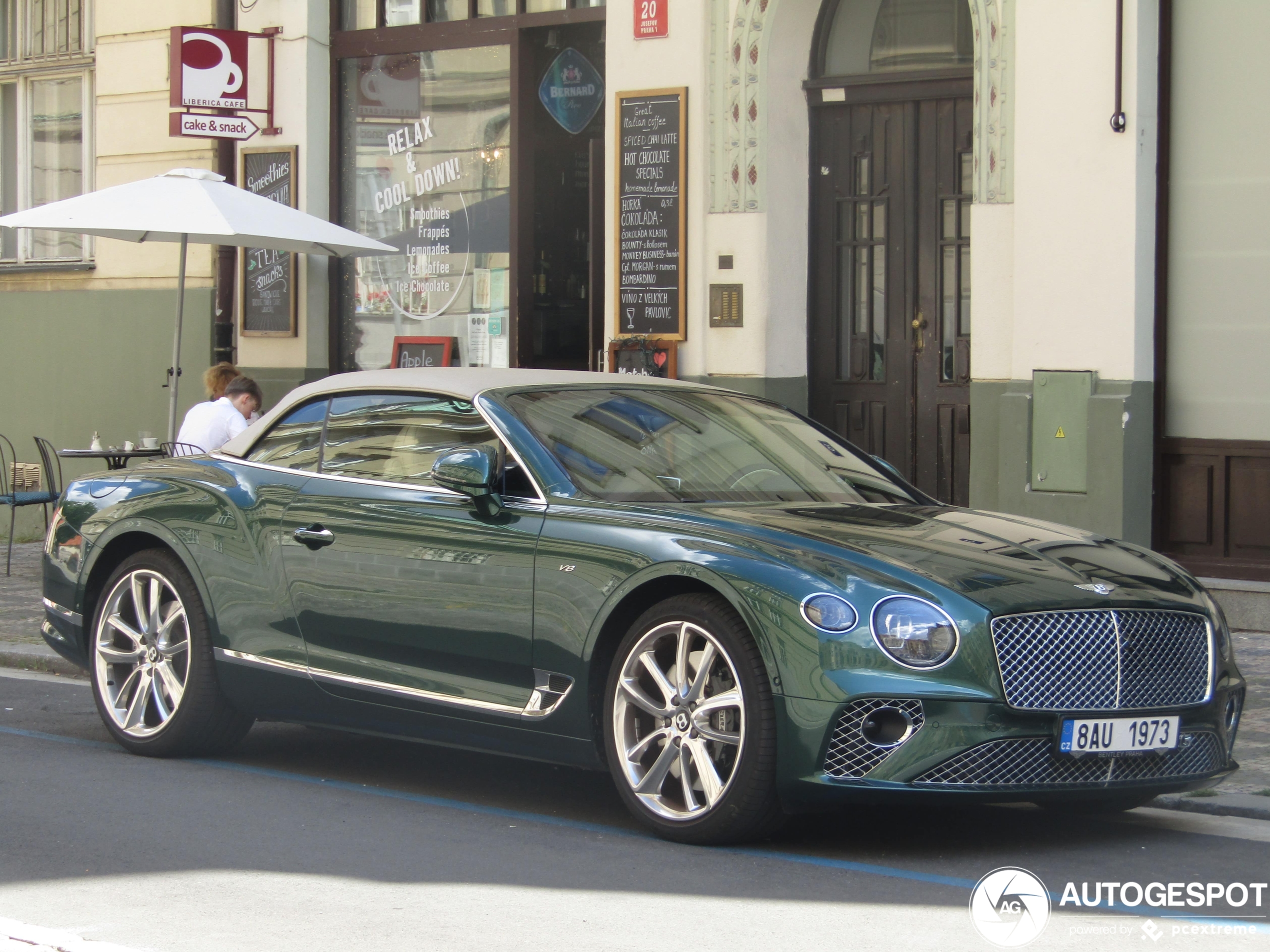 Bentley Continental GTC V8 2020