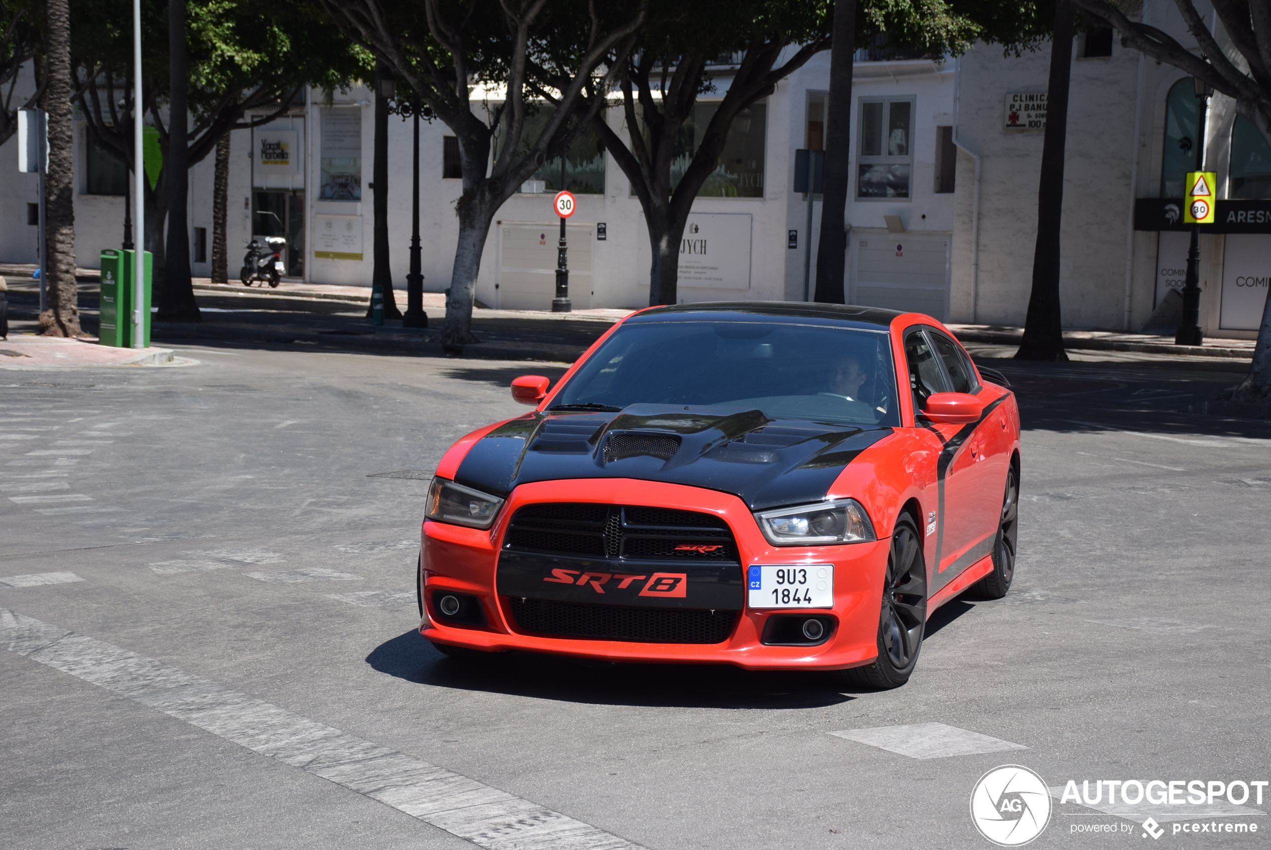 Dodge Charger SRT-8 2012