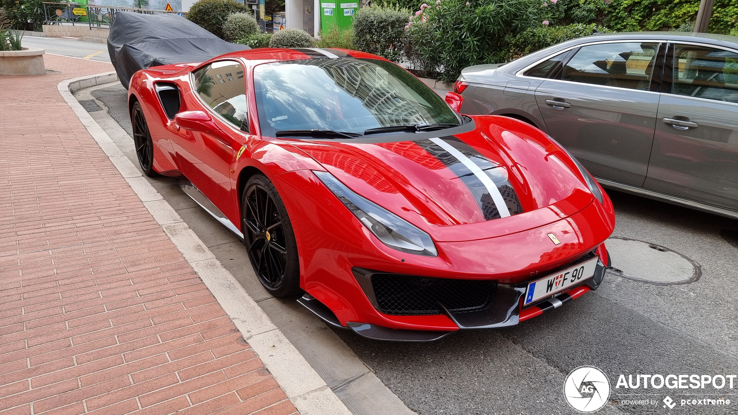 Ferrari 488 Pista