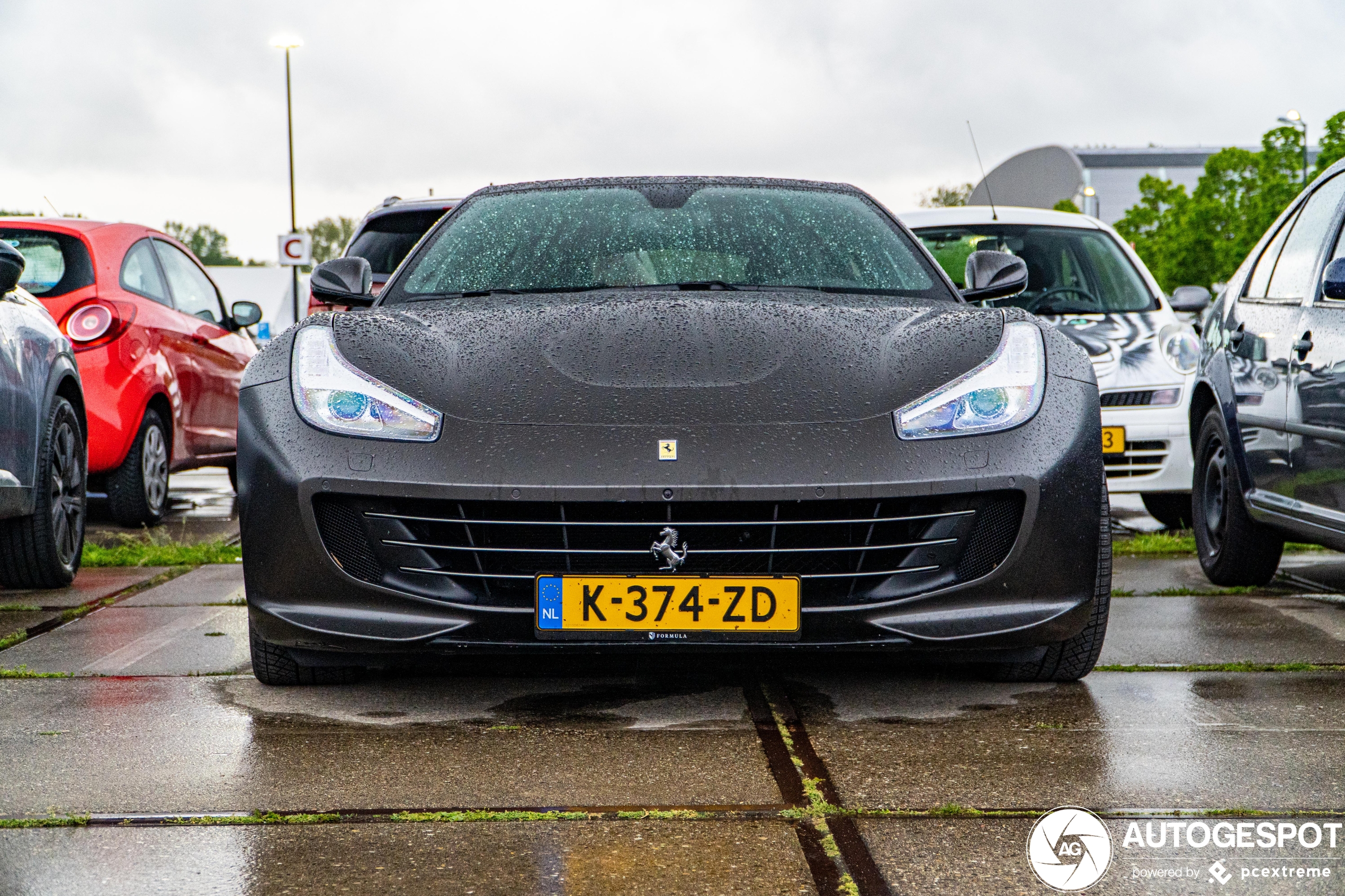 Ferrari GTC4Lusso T