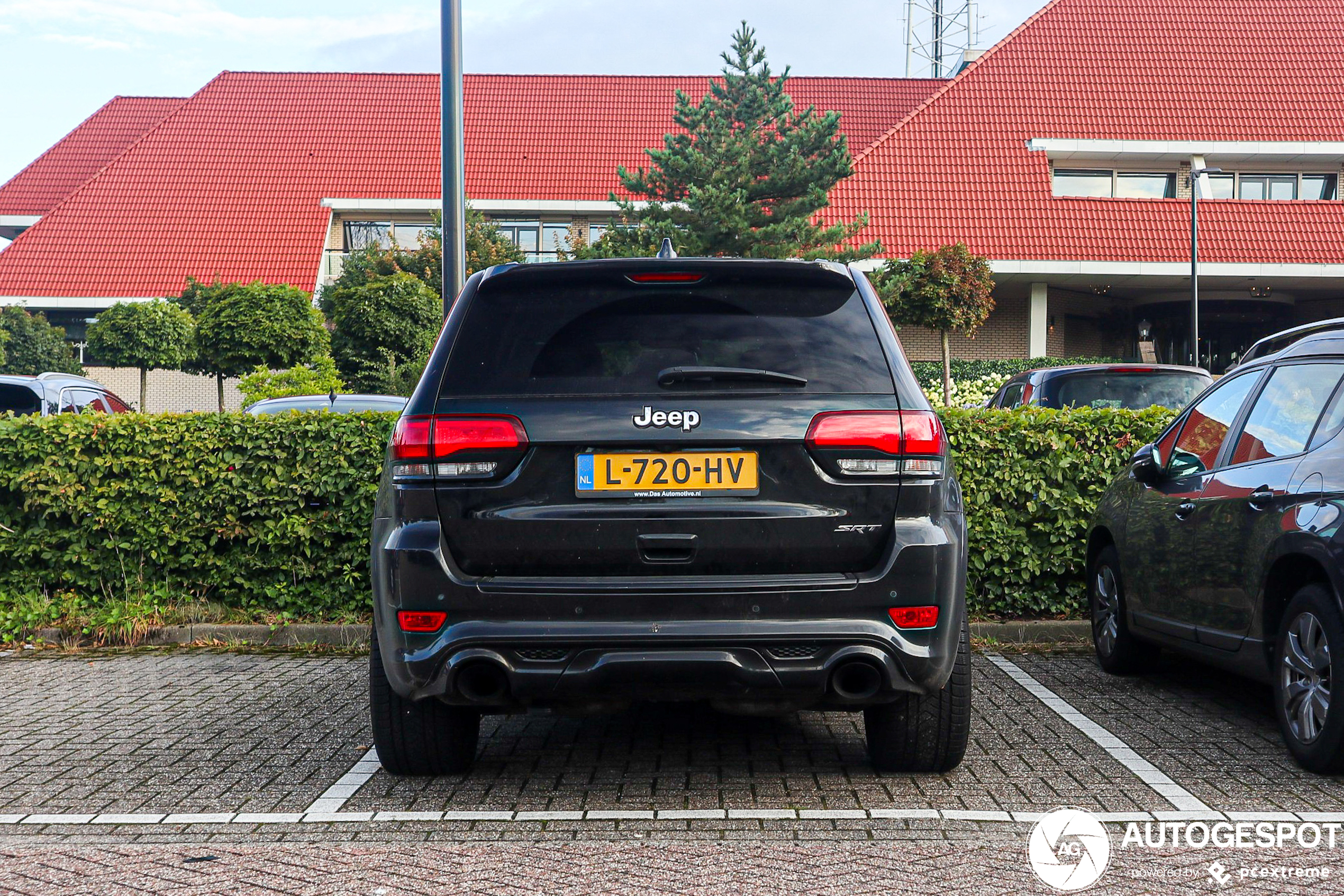 Jeep Grand Cherokee SRT 2013