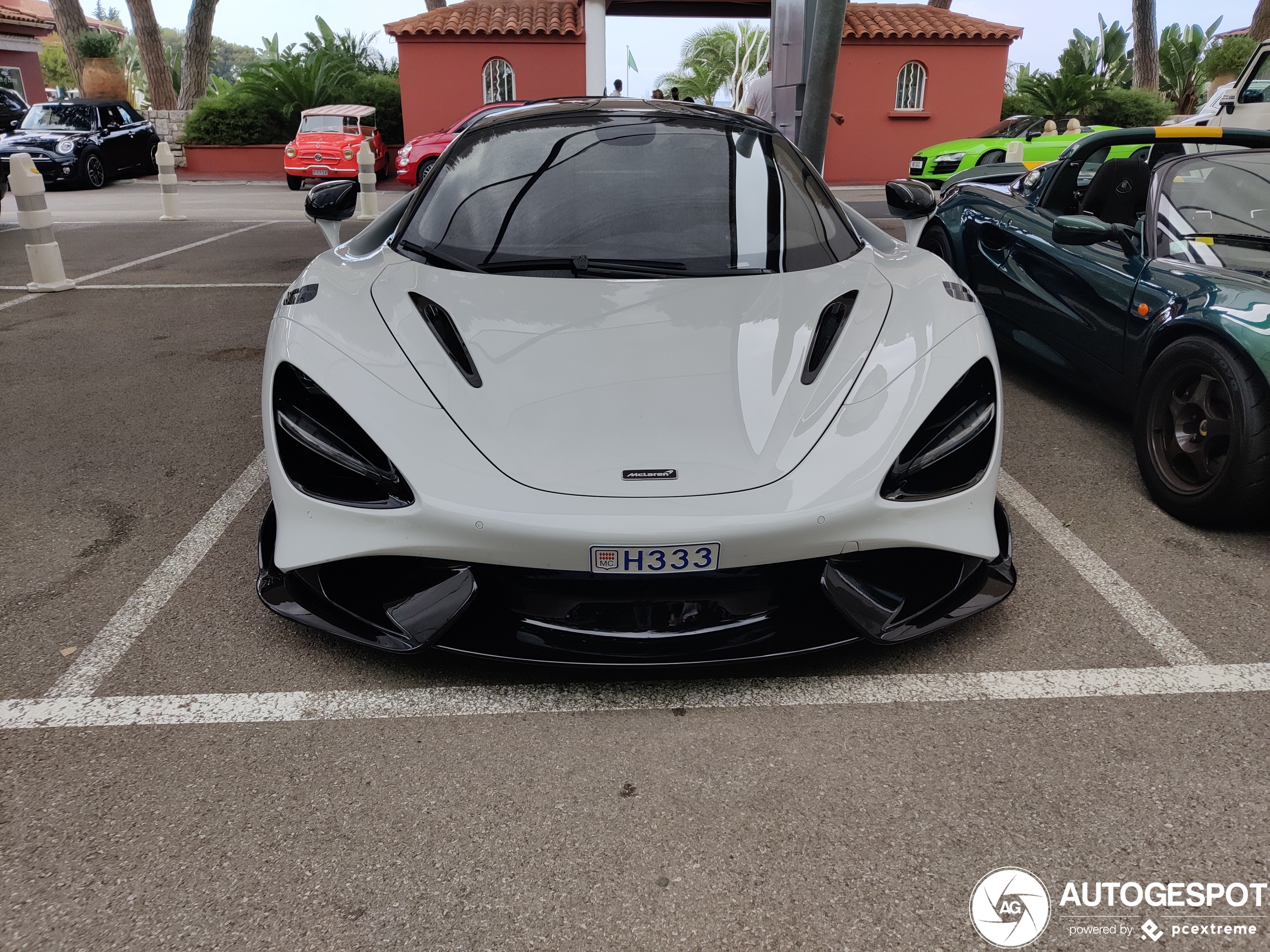 McLaren 765LT