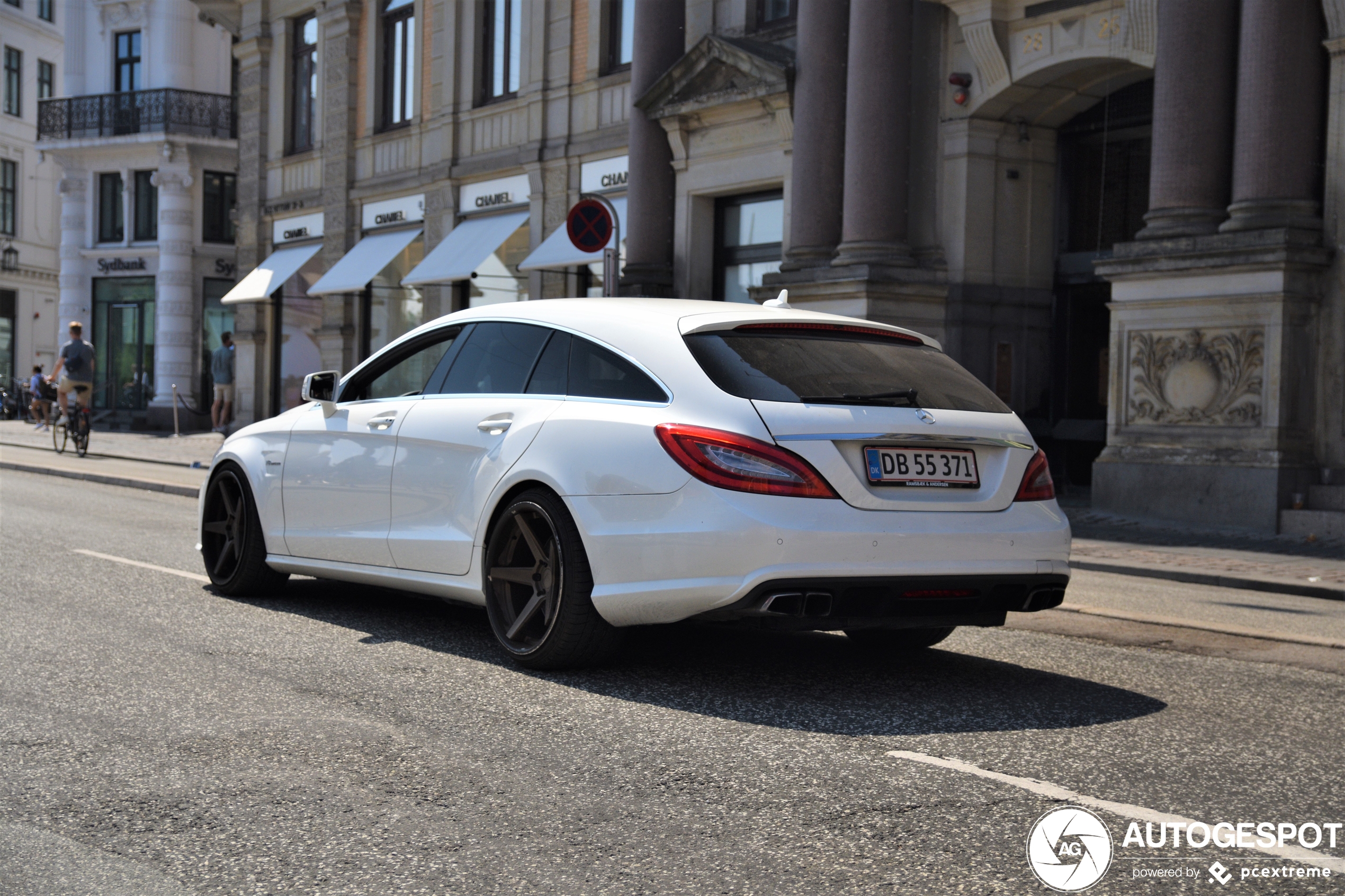 Mercedes-Benz CLS 63 AMG S X218 Shooting Brake