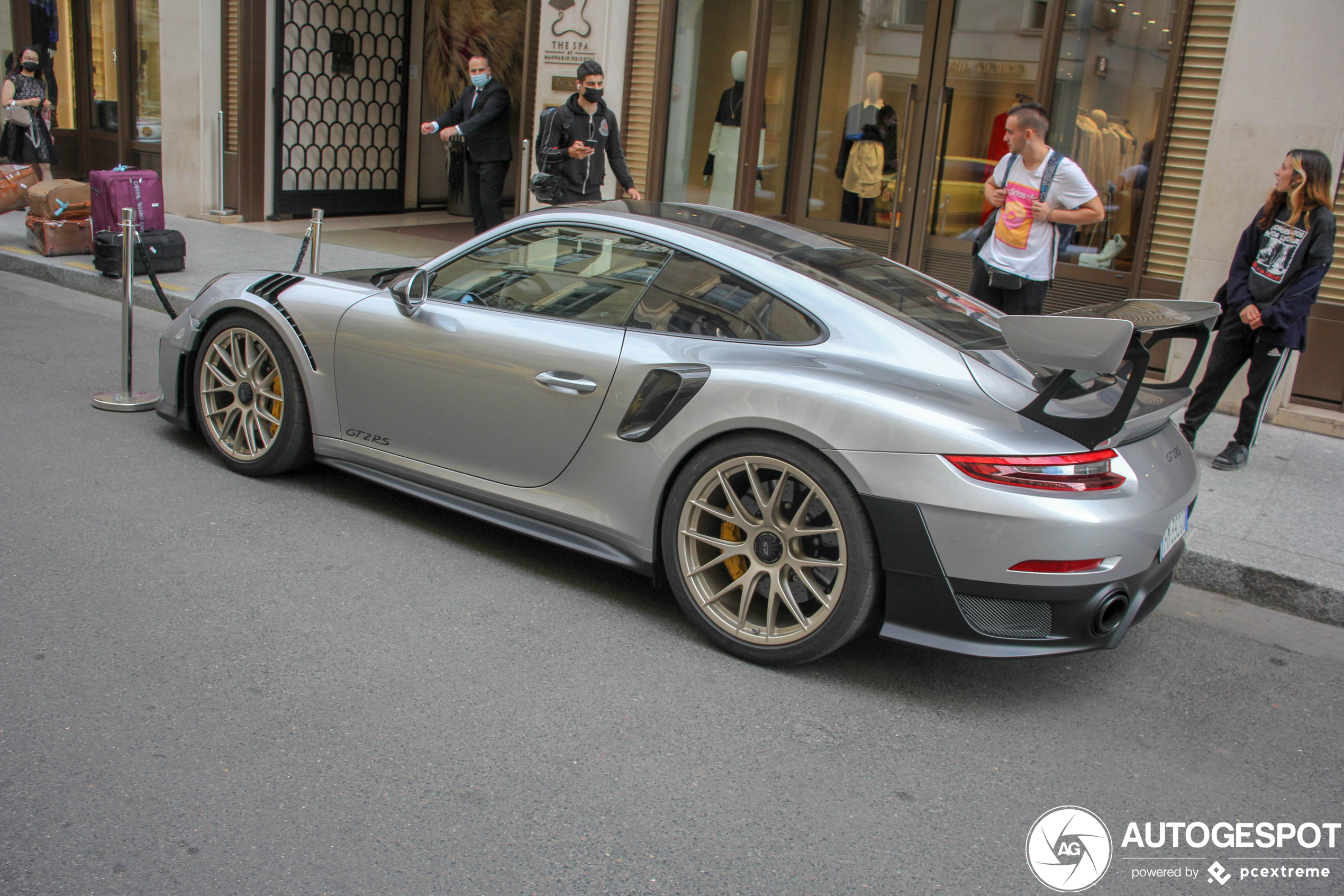 Porsche 991 GT2 RS Weissach Package