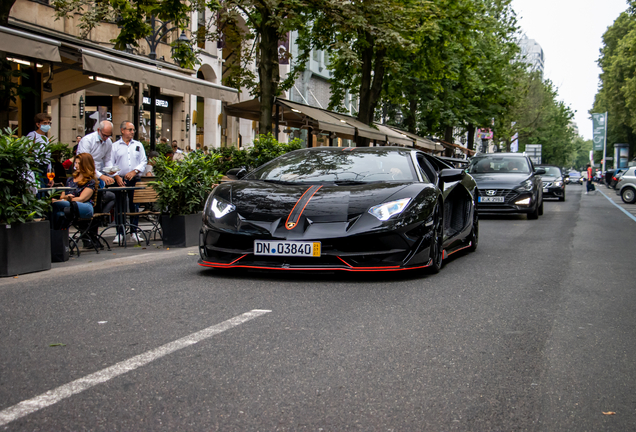 Lamborghini Aventador LP770-4 SVJ