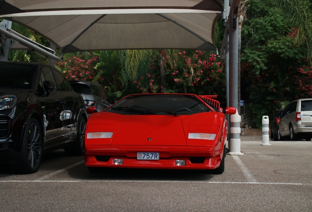 Lamborghini Countach 25th Anniversary