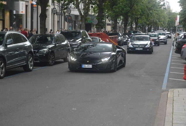 Lamborghini Huracán LP640-4 EVO Spyder