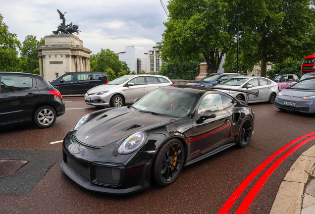 Porsche 991 GT2 RS Weissach Package