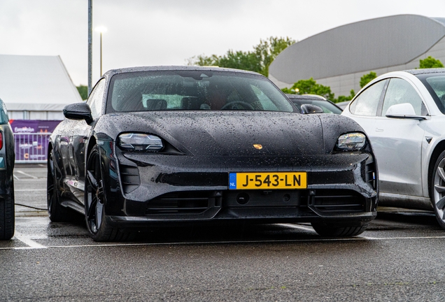 Porsche Taycan Turbo S