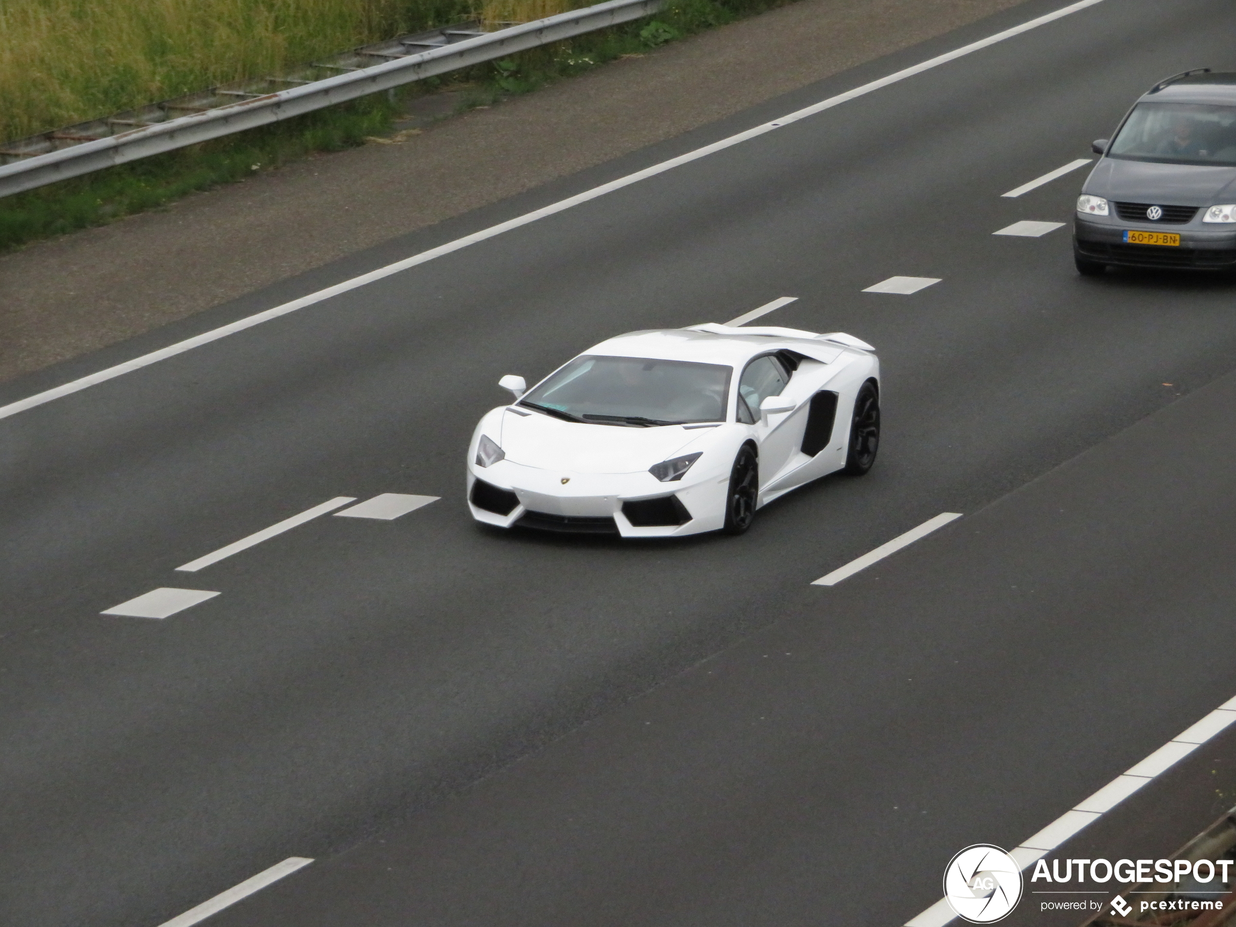 Lamborghini Aventador LP700-4